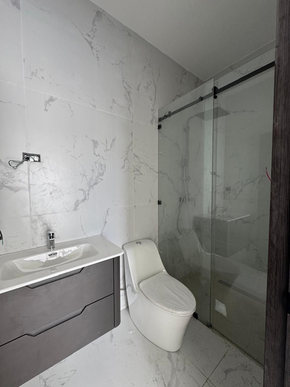 Casa Modelo B en Residencial Los Cerezos, Tegucigalpa