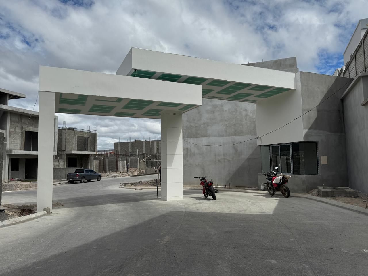 Casa Modelo B en Residencial Los Cerezos, Tegucigalpa