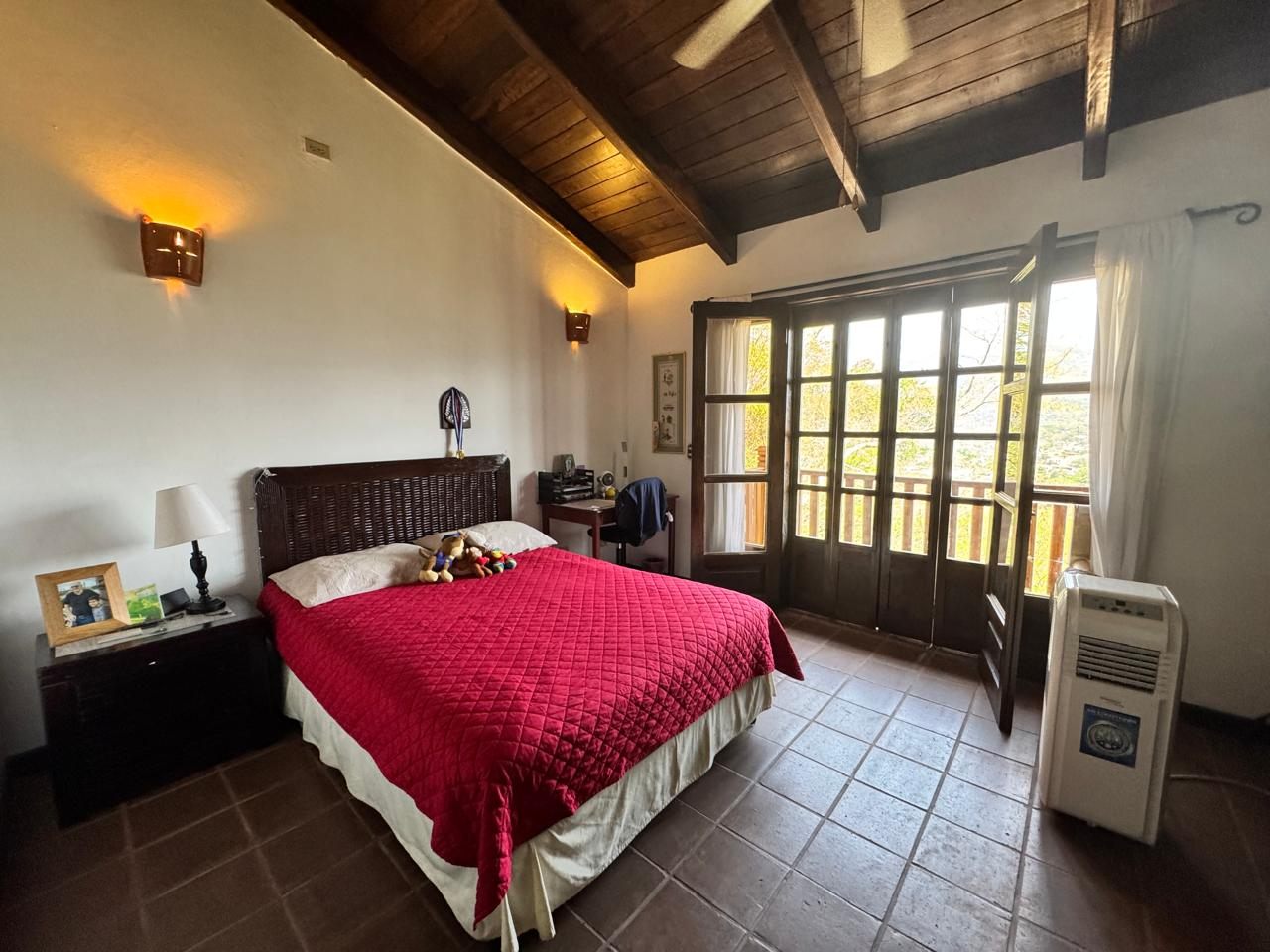 Casa colonial con vista al valle en Copán Ruinas